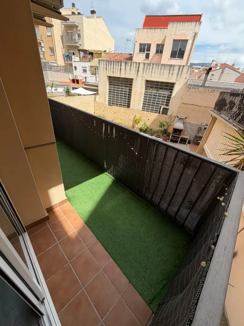 Terraza de Piso en venta en Olesa de Montserrat con Aire acondicionado, Calefacción y Parquet