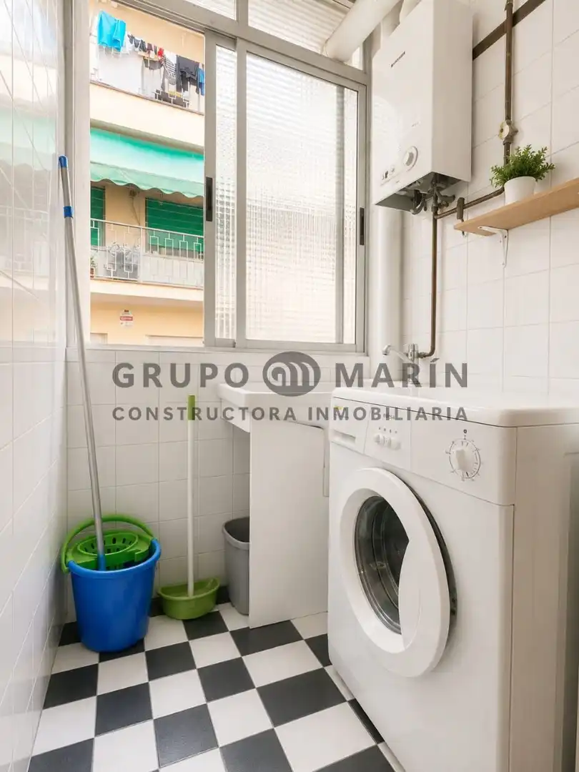 Flat for sale in Calle Santa Engracia, imagen 7