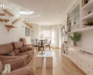 Living room of Flat for sale in  Madrid Capital  with Terrace