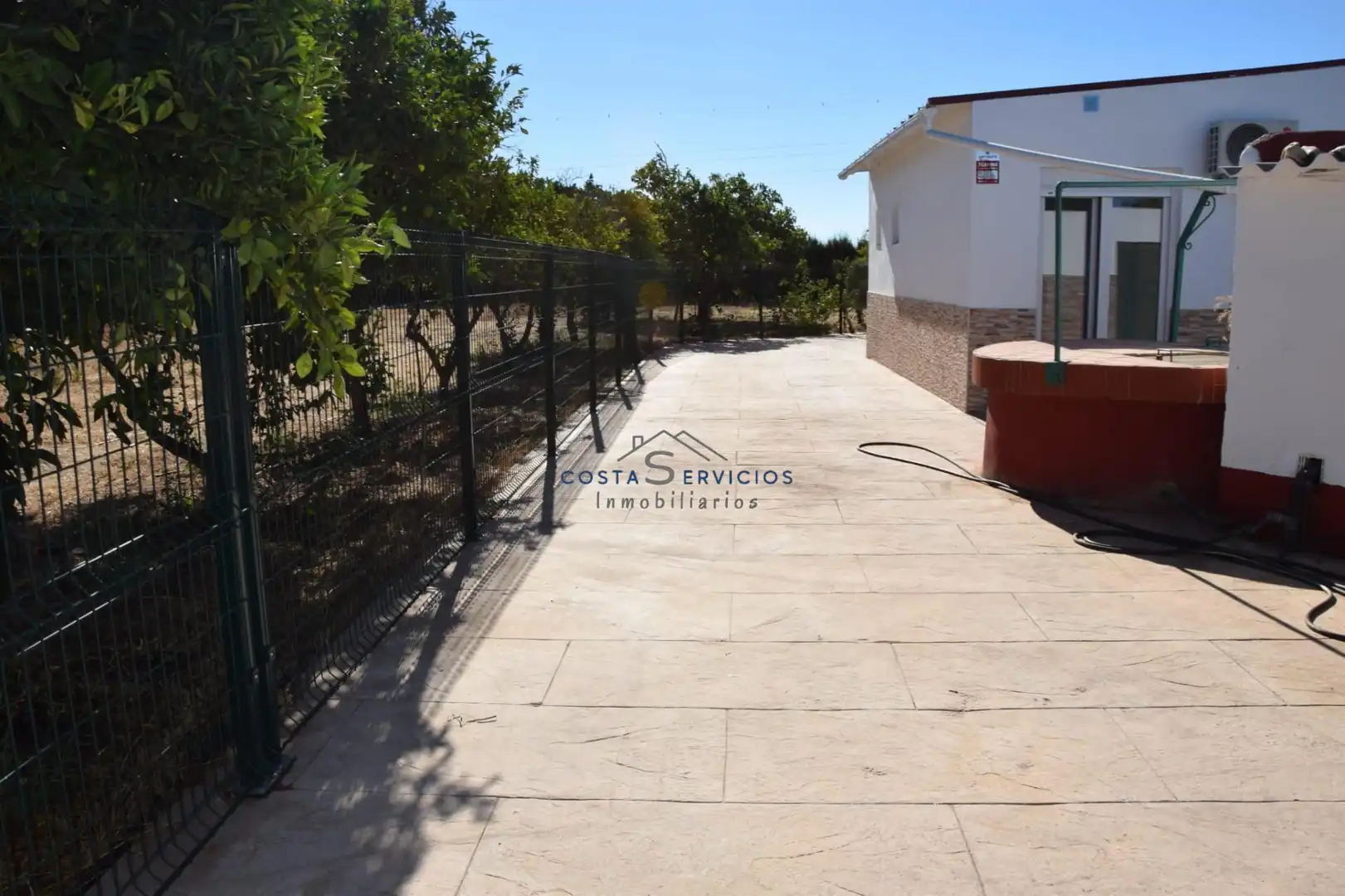 Finca rústica en venda en Gibraleón amb Aire condicionat, Terrassa i Piscina