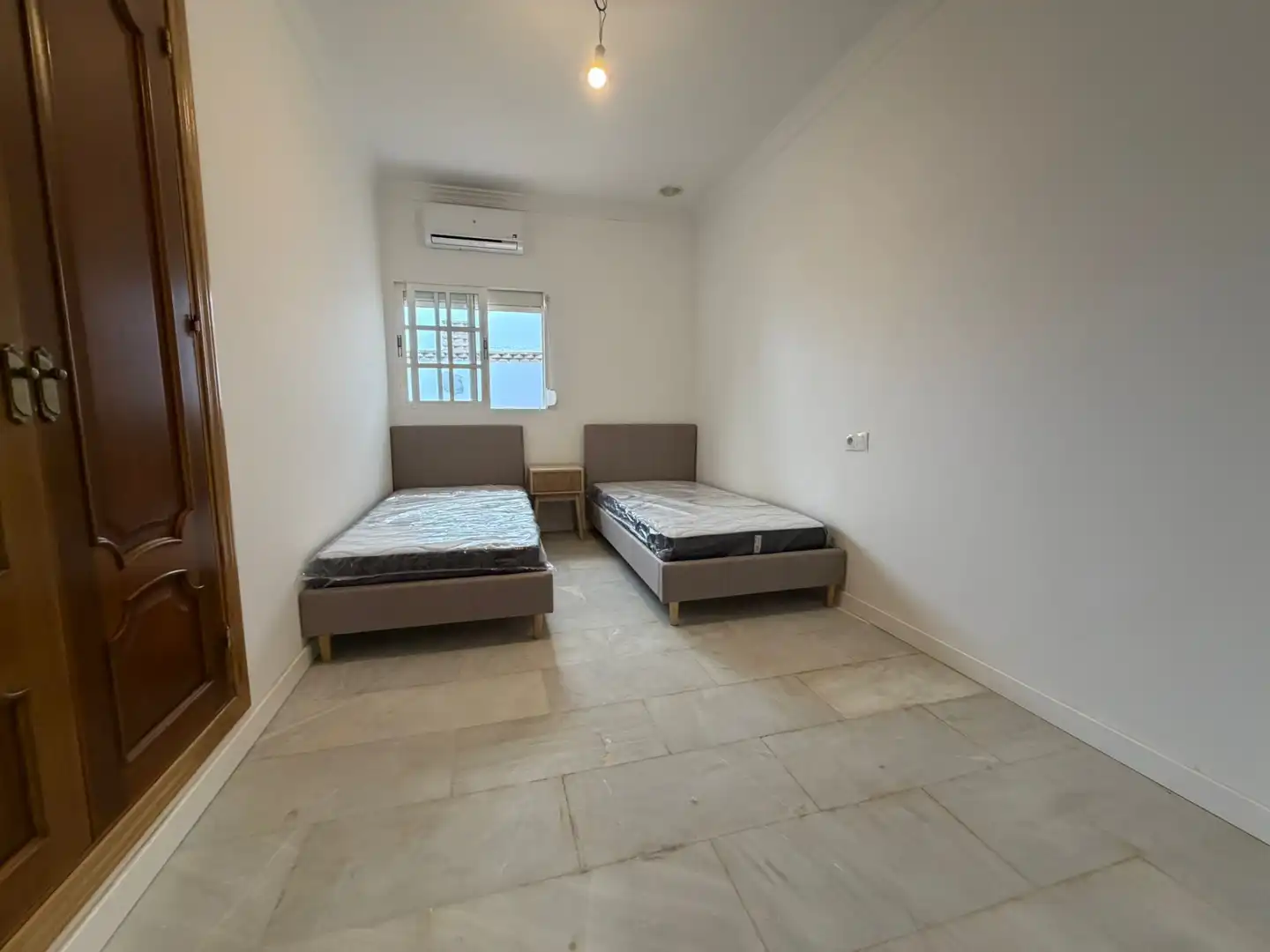 Bedroom of Flat for sale in Mijas  with Air Conditioner, Heating and Terrace