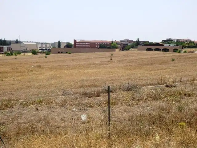 Rustikales Grundstück zum Verkauf in La Dehesa - El Pinar