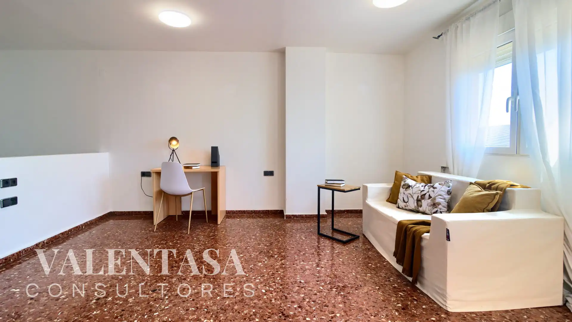 Dormitori de Dúplex en venda en Valencia amb Aire condicionat, Moblat i Forn