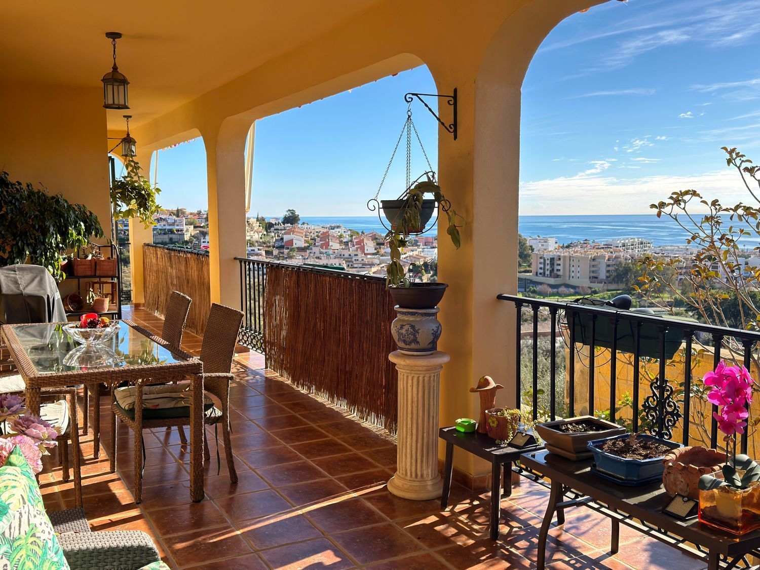 Terrassa de Casa o xalet en venda en Rincón de la Victoria amb Aire condicionat, Jardí privat i Terrassa