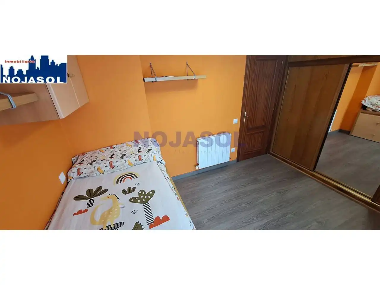 Habitación de Apartamento de alquiler en Noja con Calefacción, Terraza y Amueblado