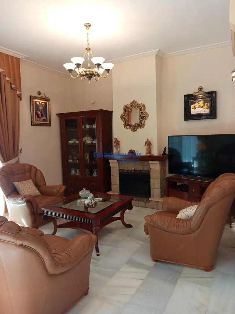 Chalet con piscina en venta en Cerros de Montequinto, imagen 46