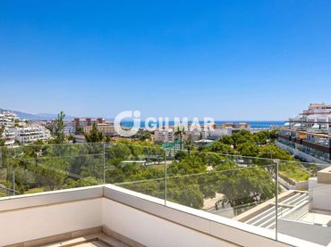 Apartamento con balcón en venta en Estepona Pueblo