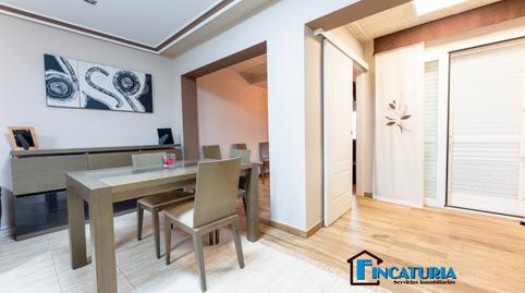 Foto 5 de Casa adosada en venda a Avenida de Los Naranjos, 5, Riba-roja de Túria, Valencia