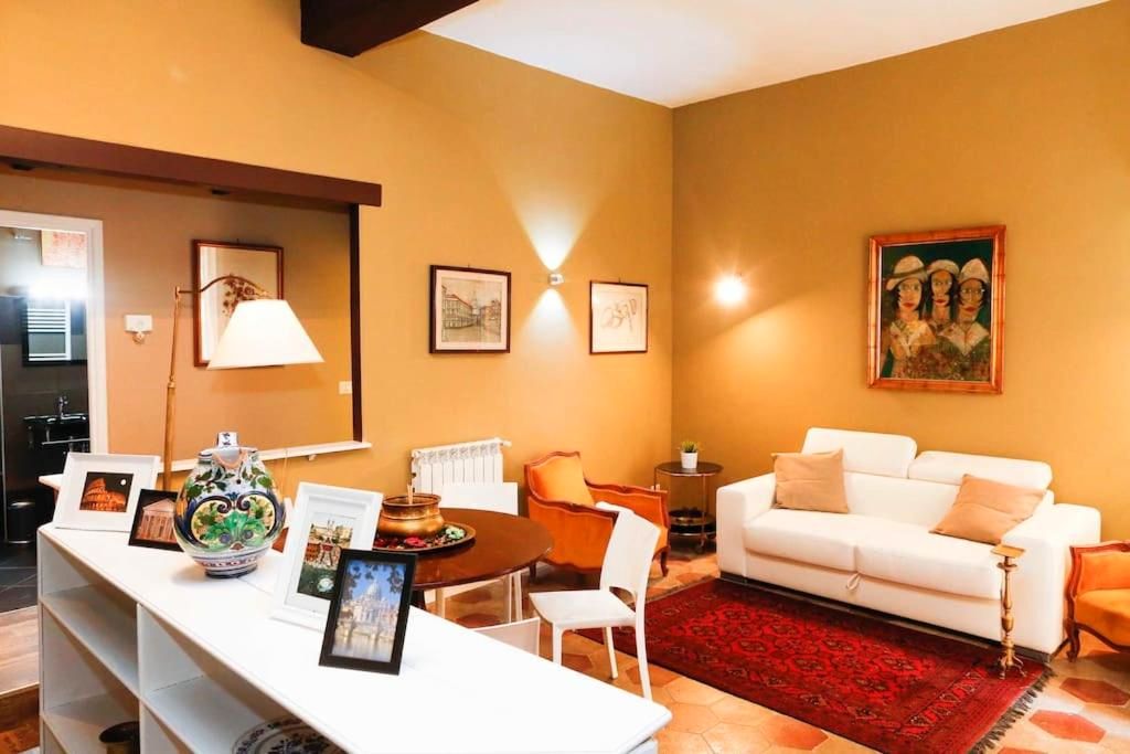 Living room of Study to rent in Cuenca Capital  with Furnished and Pets allowed