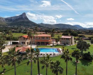 Vista exterior de Finca rústica en venda en Artà amb Aire condicionat, Calefacció i Jardí privat