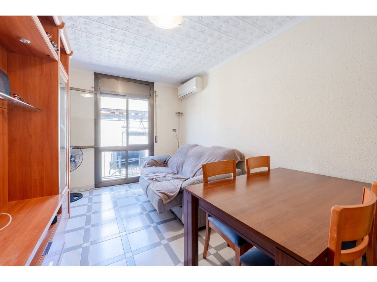 Bedroom of Flat for sale in  Barcelona Capital  with Air Conditioner