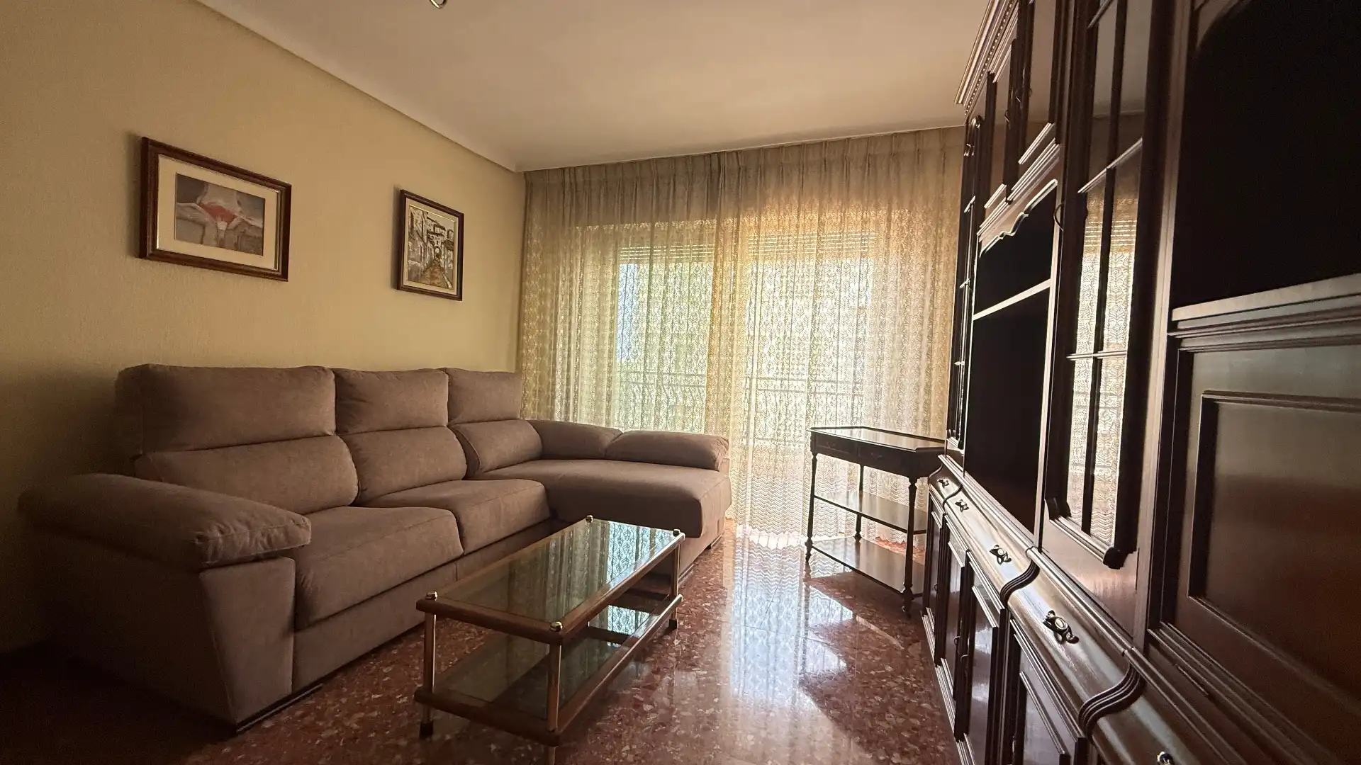 Sala de estar de Piso de alquiler en Albacete con Calefacción, Terraza y Amueblado