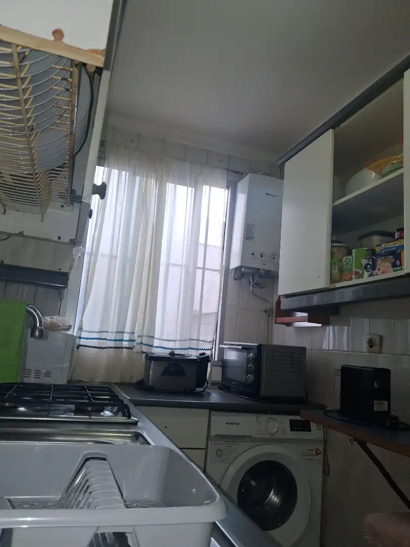 Kitchen of Flat for sale in San Juan de Aznalfarache  with Air Conditioner, Parquet flooring and Balcony