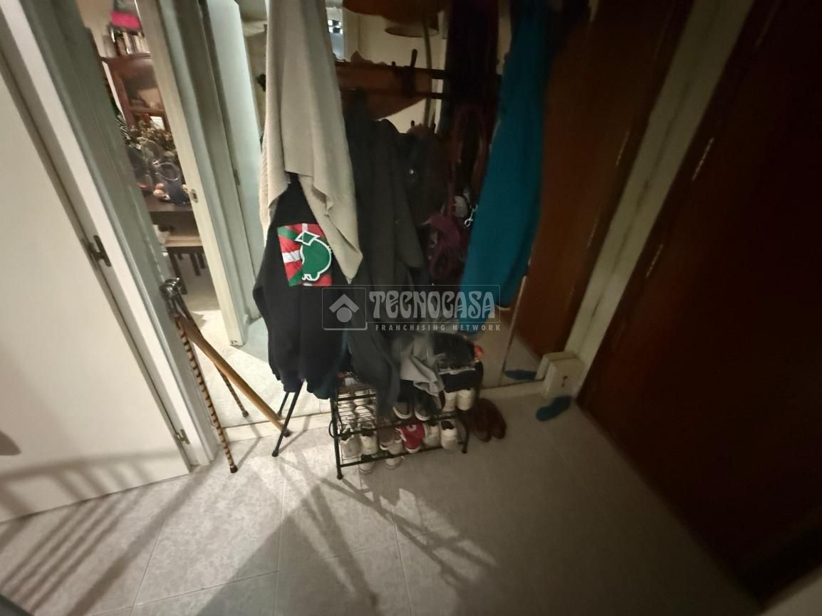 Flat for sale in Alameda de Osuna