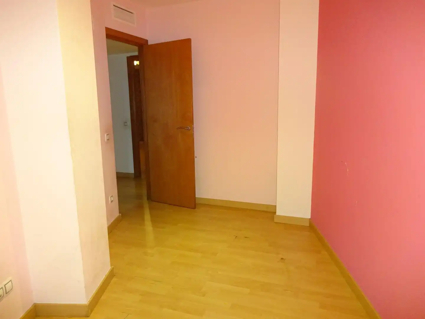 Habitación de Piso en venta en Mataró con Aire acondicionado, Calefacción y Piscina comunitaria