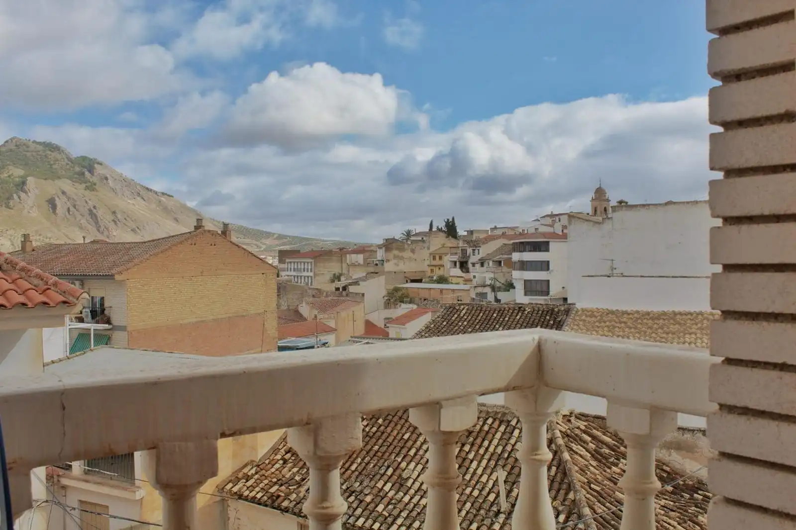 Vista exterior de Piso en venta en Loja con Terraza, Trastero y Amueblado