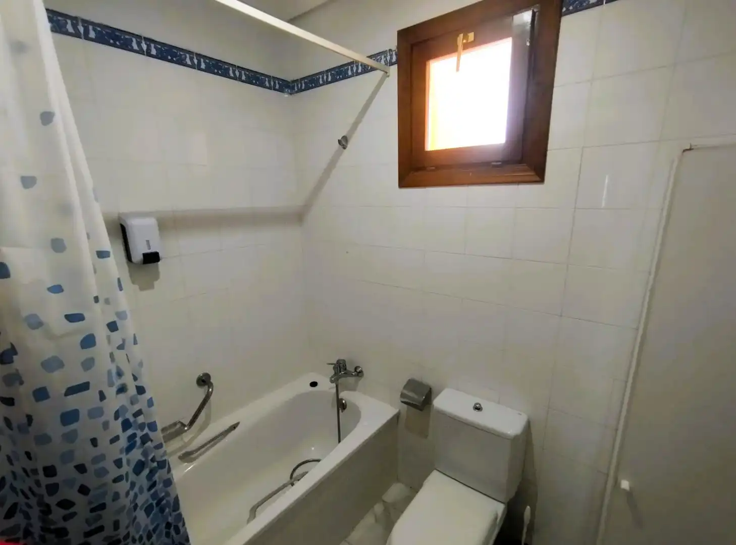 Baño de Estudio en venta en San Fernando con Aire acondicionado, Terraza y Amueblado