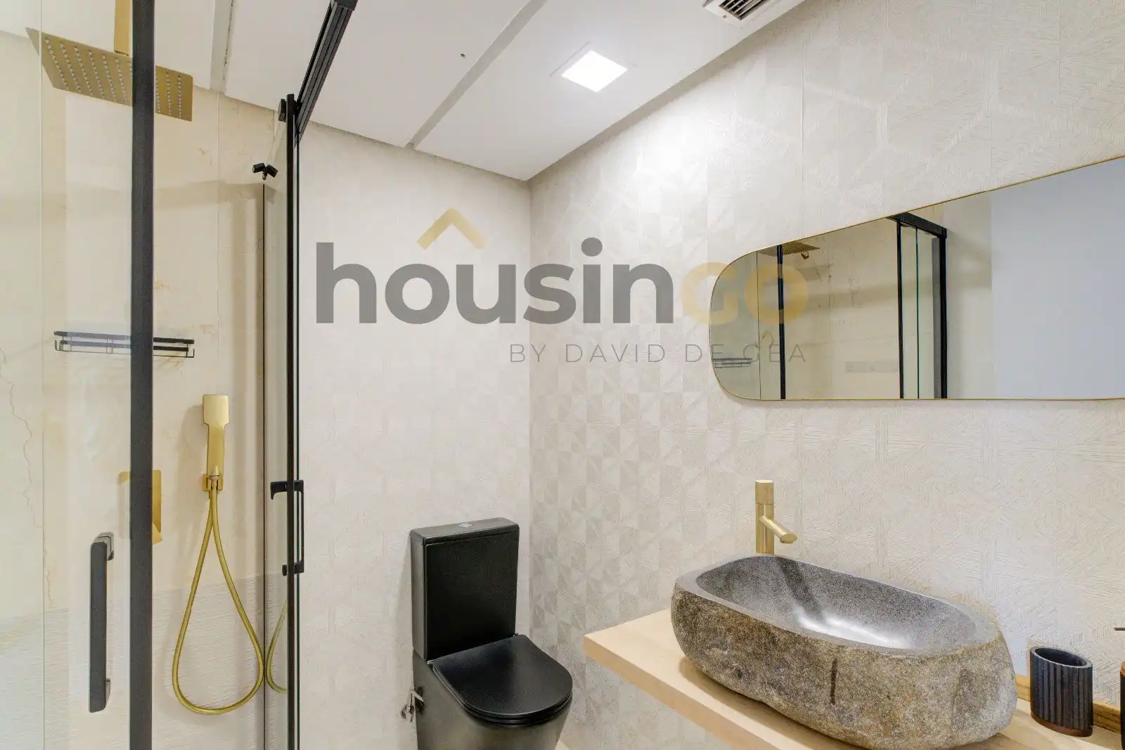 Baño de Piso de alquiler en Madrid con Aire acondicionado, Calefacción y Amueblado