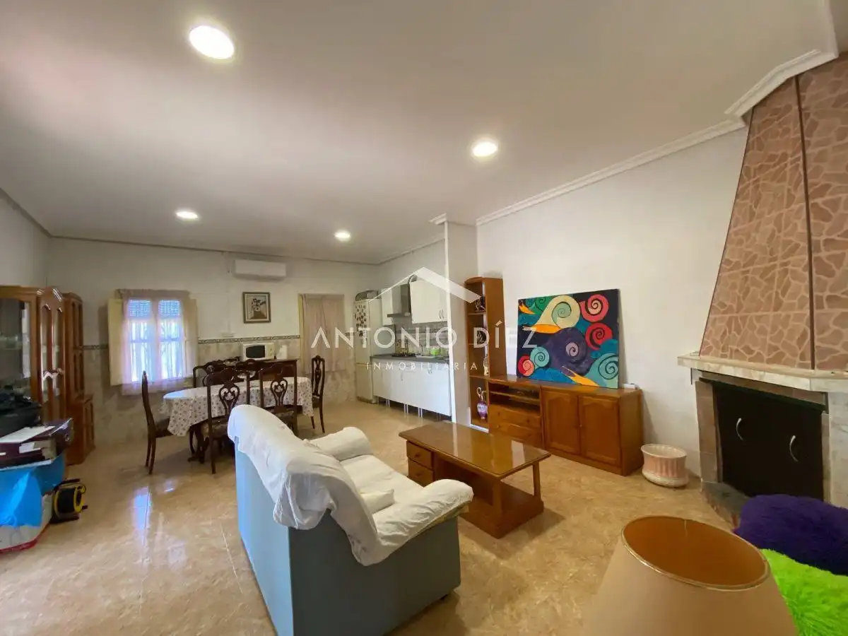 Wohnzimmer von Country house zum Verkauf in Aspe mit Klimaanlage, Terrasse und Abstellraum