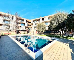 Swimming pool of Duplex for sale in Sant Cugat del Vallès  with Air Conditioner, Heating and Parquet flooring