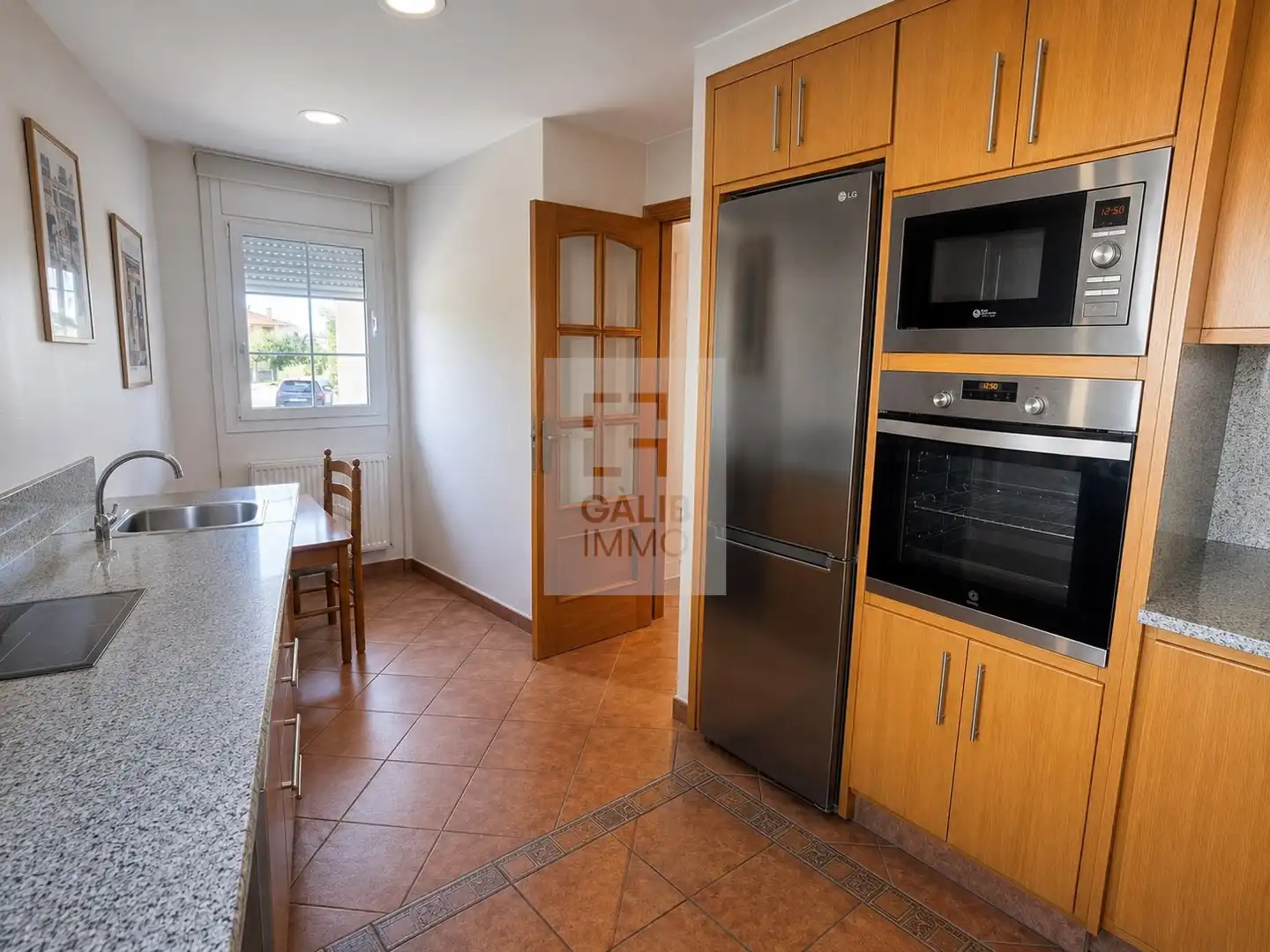 Cuina de Casa adosada en venda en Vilafant amb Aire condicionat, Calefacció i Terrassa