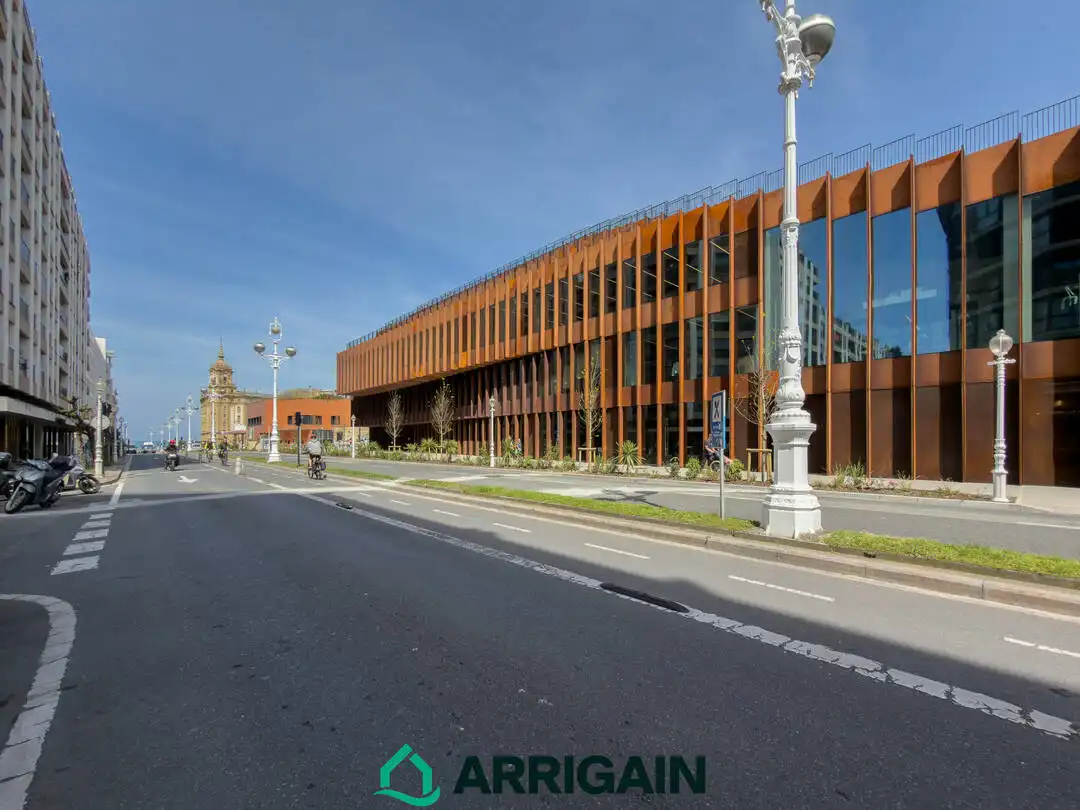 Exterior view of Flat for sale in Donostia - San Sebastián   with Heating and Terrace