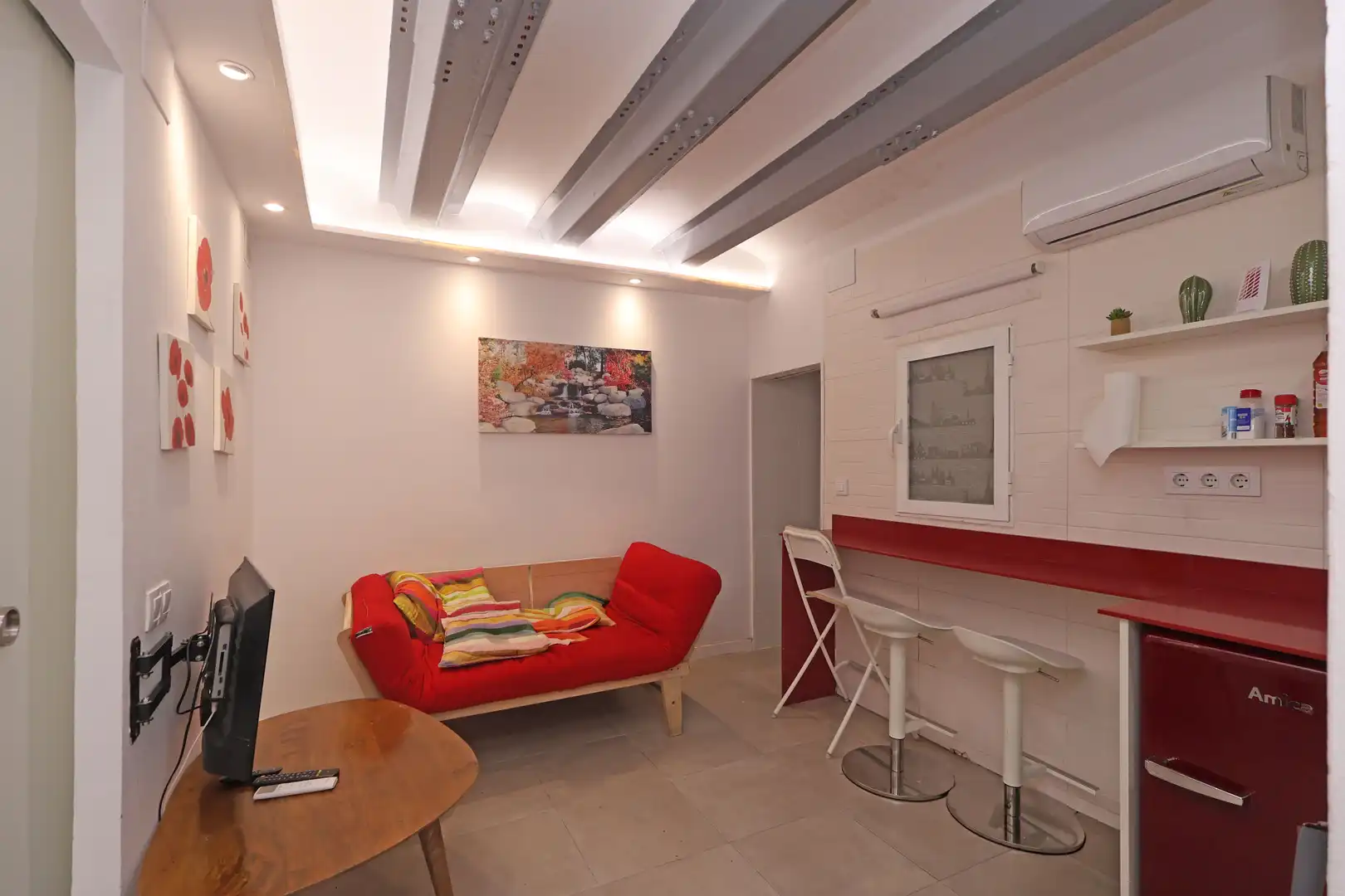 Living room of Flat for sale in  Barcelona Capital  with Balcony