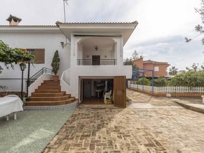 Vista exterior de Casa o xalet en venda en Náquera amb Calefacció, Terrassa i Piscina