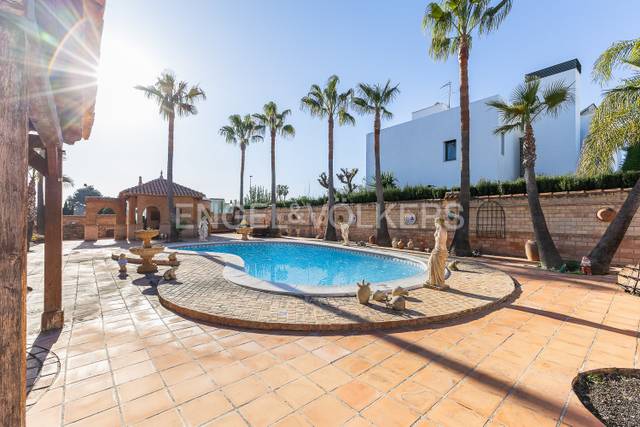 Casa-chalet en Venta en Torre en Conill - Cumbres de San Antonio