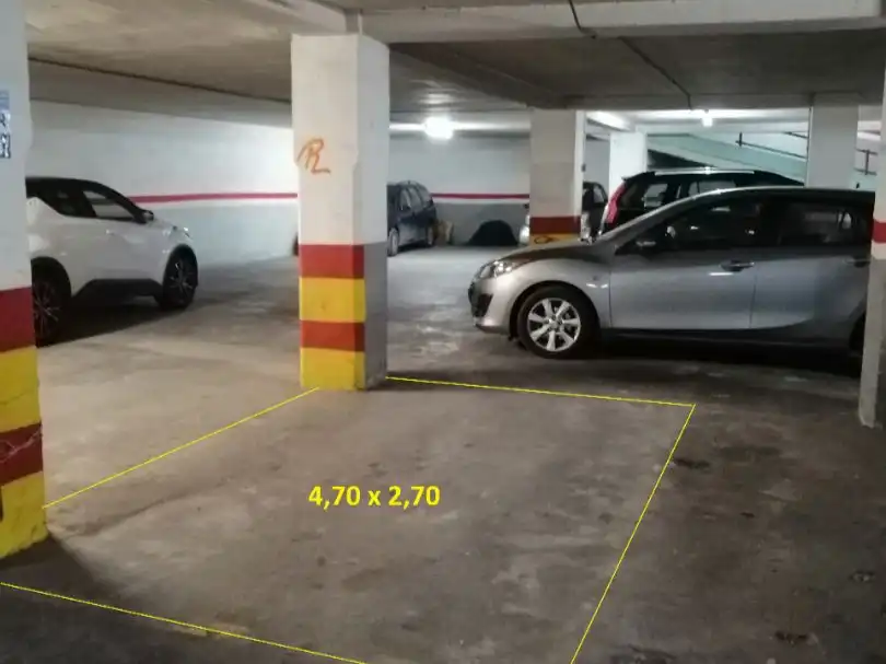 Parkplatz von Garage zur Miete in Barcelona