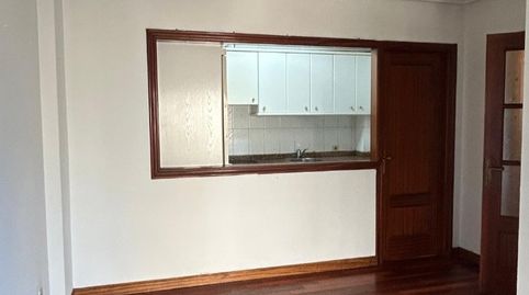 Foto 4 de Piso en venta en Avenida Menéndez Pelayo, 32, Muriedas, Camargo