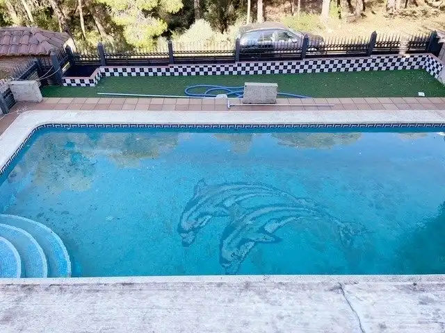 Piscina de Casa o xalet en venda en Benicasim / Benicàssim amb Aire condicionat, Jardí privat i Terrassa