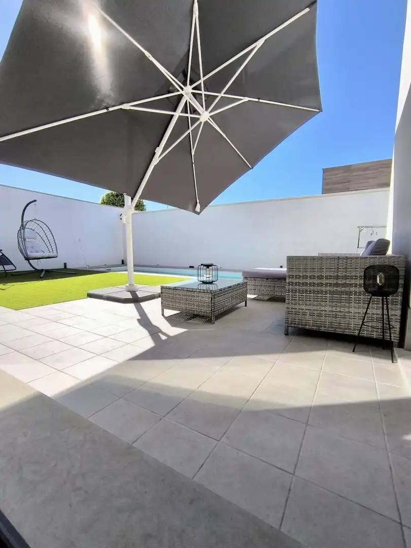 Terraza de Casa o chalet en venta en Umbrete con Aire acondicionado, Parquet y Trastero