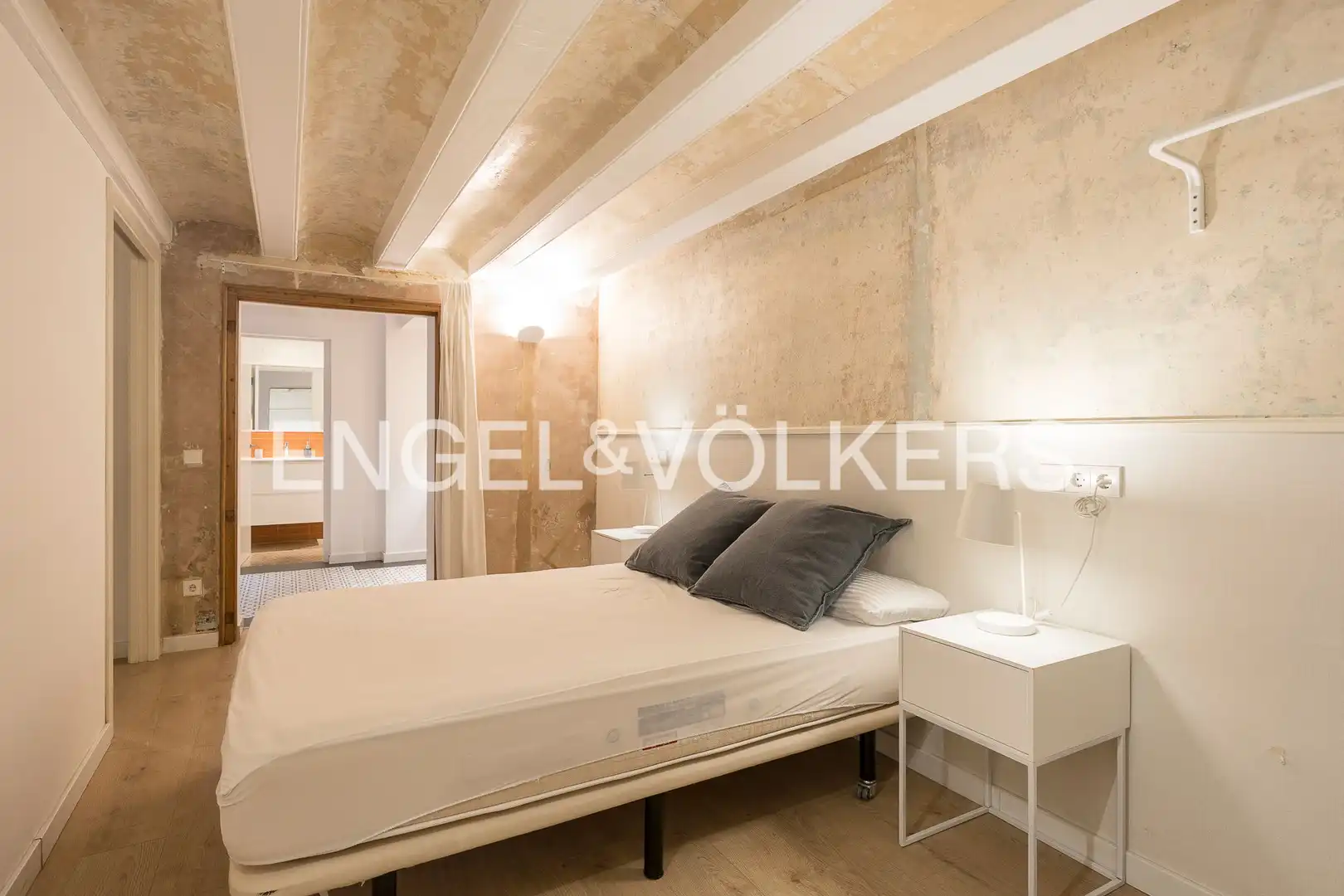 Habitación de Piso en venta en Barcelona con Aire acondicionado, Calefacción y Terraza