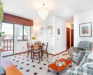 Living room of Flat for sale in Mansilla de las Mulas  with Heating, Balcony and Community pool