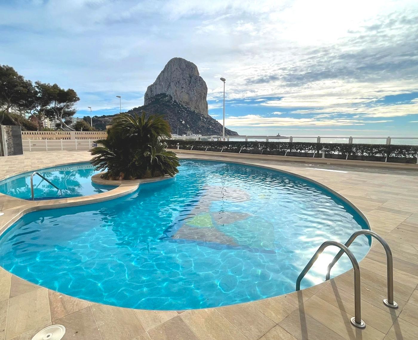 Piscina de Apartament en venda en Calpe / Calp amb Terrassa, Piscina i Moblat