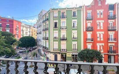 Vista exterior de Pis en venda en  Valencia Capital