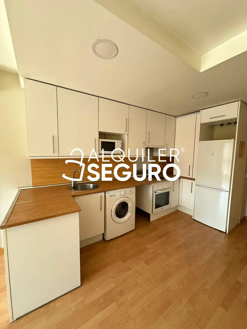 Loft de alquiler en Luis Sauquillo, El Arroyo - La Fuente