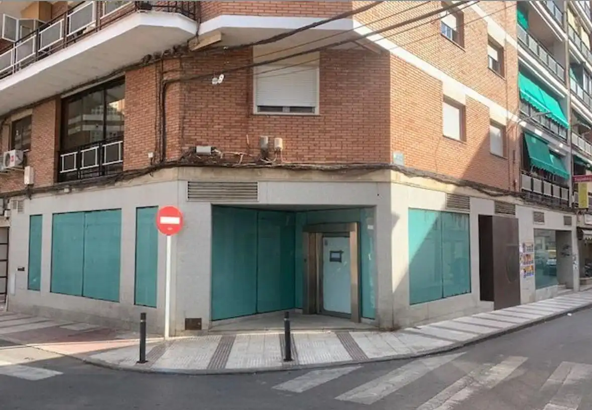 Gewerbefläche zur Miete in Calle Soledad