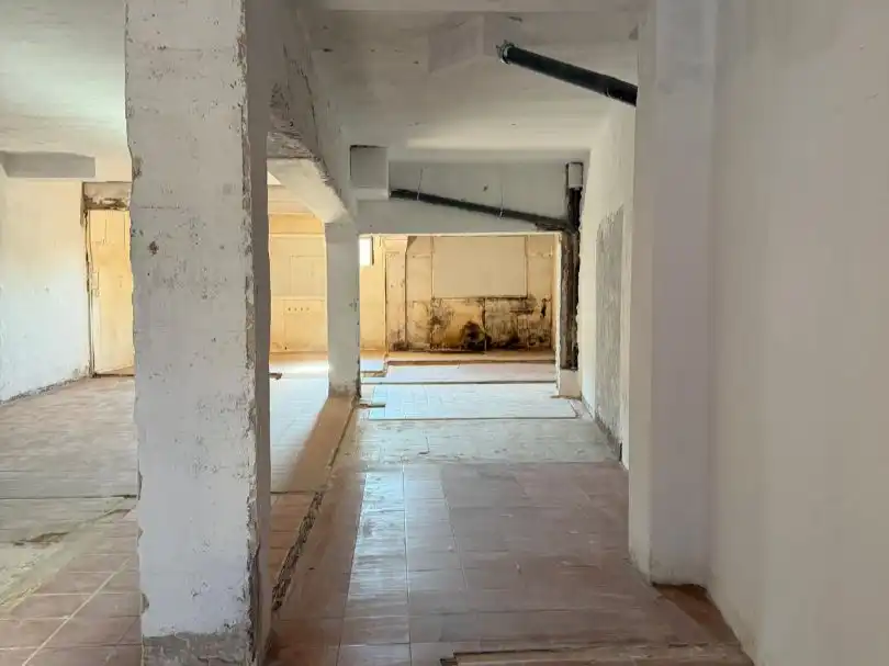 Geschaftsraum zur Miete in Lleida mit Alarm