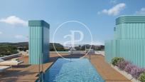 Swimming pool of Flat for sale in  Barcelona Capital  with Air Conditioner, Heating and Balcony