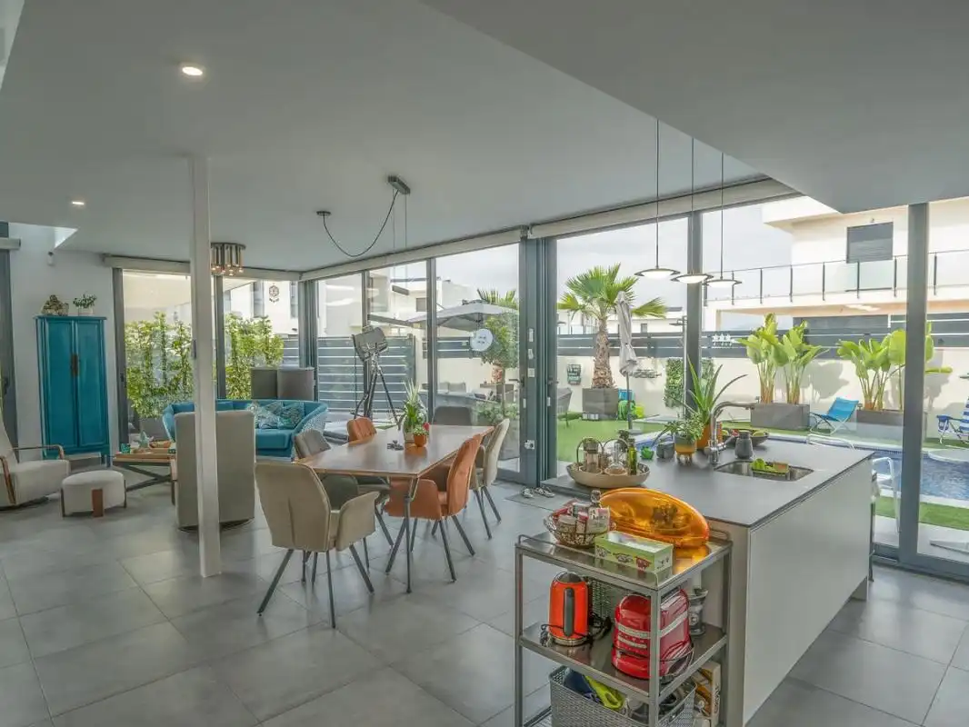 Villa con piscina in vendita a Carrer de Xipre, imagen 18