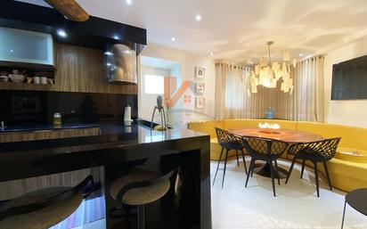 Kitchen of House or chalet for sale in Santiago de Compostela   with Washing machine