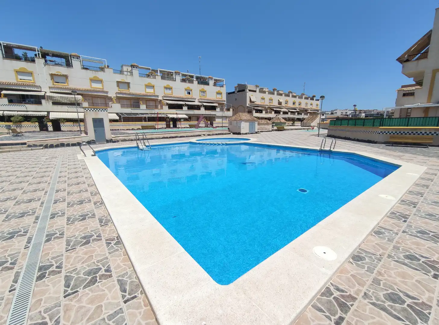Duplexes for rent in Gran Playa
