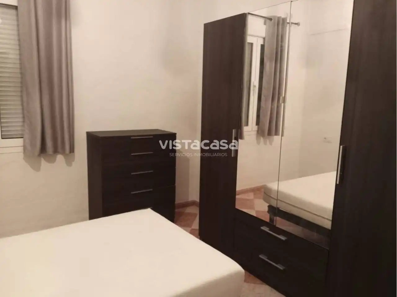 Dormitori de Casa o xalet de lloguer en El Viso del Alcor amb Aire condicionat, Calefacció i Moblat