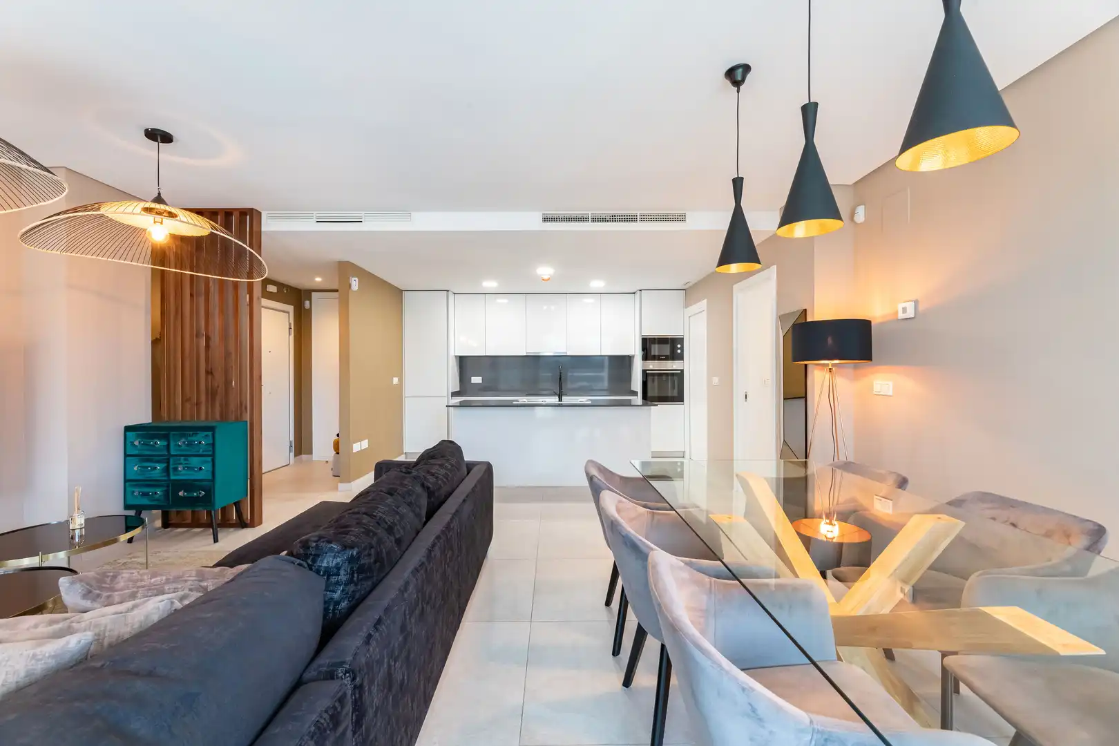 Flat with pool for sale in La Quinta, imagen 2
