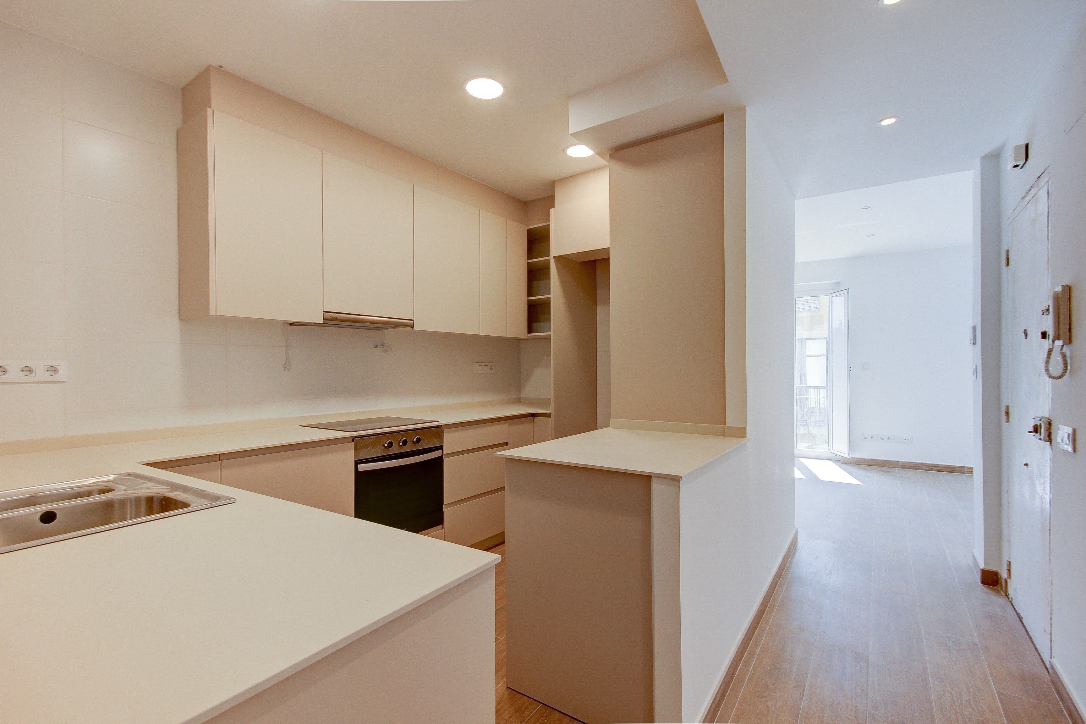 Kitchen of Flat to rent in Manresa  with Air Conditioner, Heating and Balcony