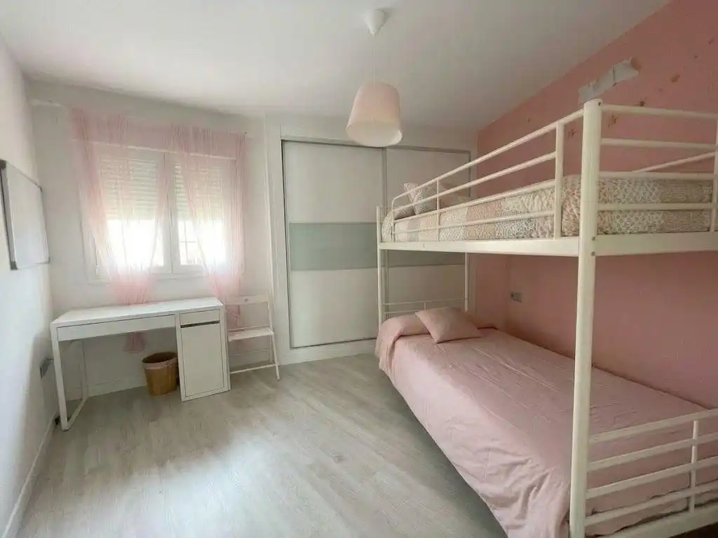 Detached house with terrace for sale in Calle PEDRO MANTUANO, imagen 9