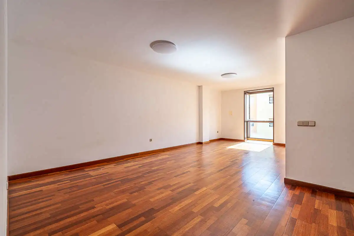 Sala de estar de Piso en venta en Arrecife con Terraza y Balcón