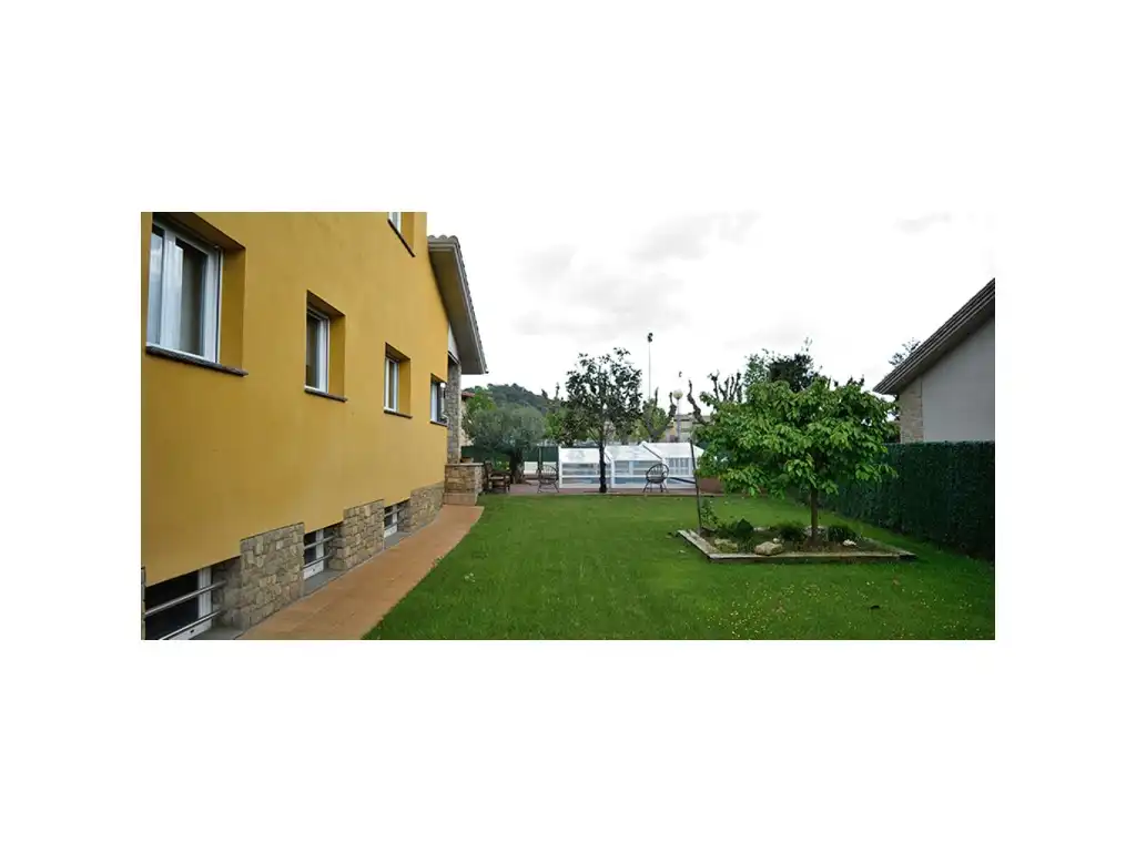 Houses for sale in Sant Julià de Vilatorta